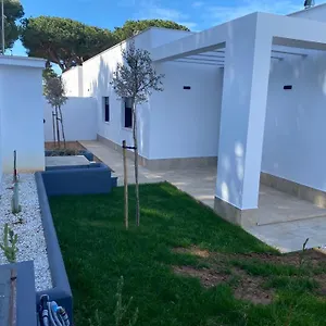https://chalet-barrosa.es-andalucia.com